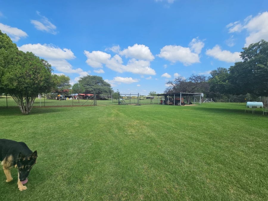 4 Bedroom Property for Sale in Jan Kempdorp Rural Northern Cape